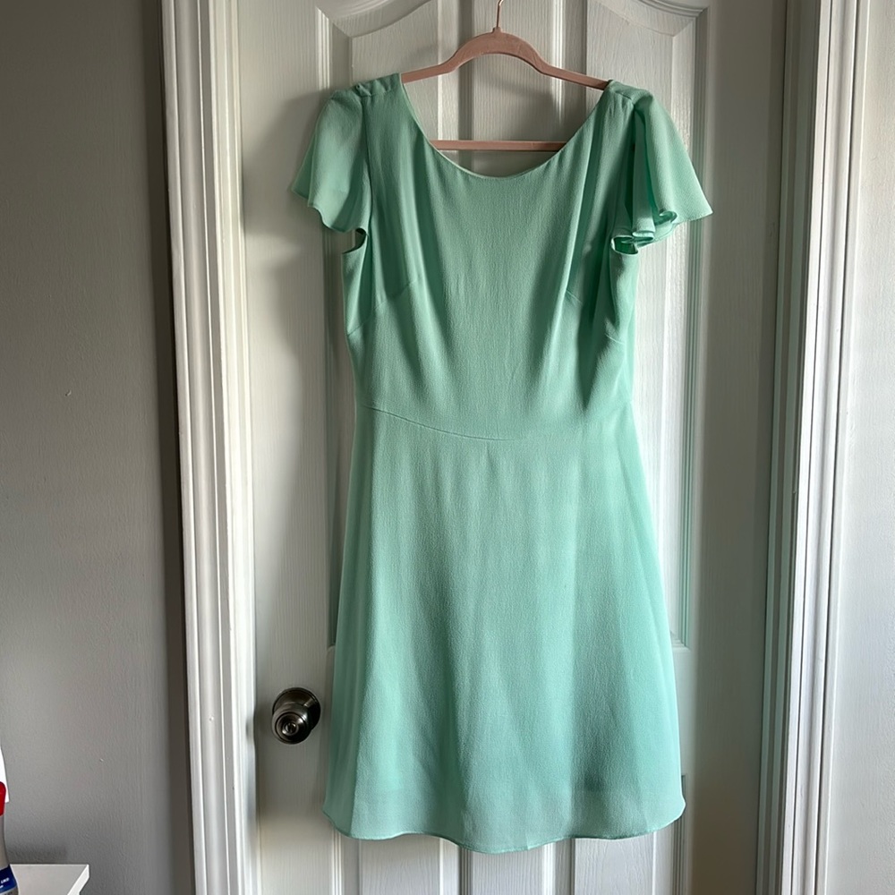 London Times Mint Green Ruffle Back Dress Size 10
